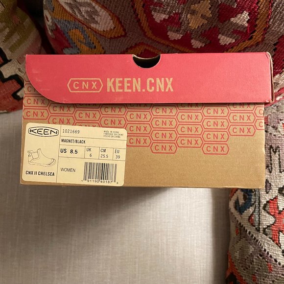 Keen Black Ankle Boots - Picture 10 of 10